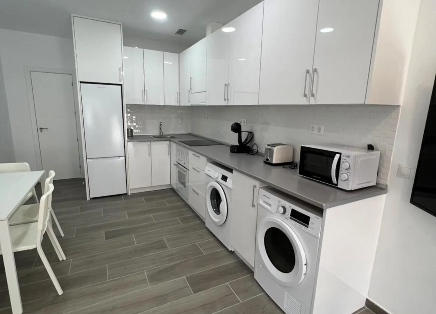 Apartamentos Beachydays Metropolis A 0*, Torremolinos